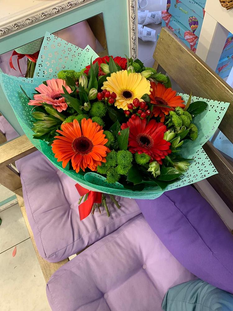 Букет цветов из: Герберы, Хризантемы и Альстромерии в Одинцово