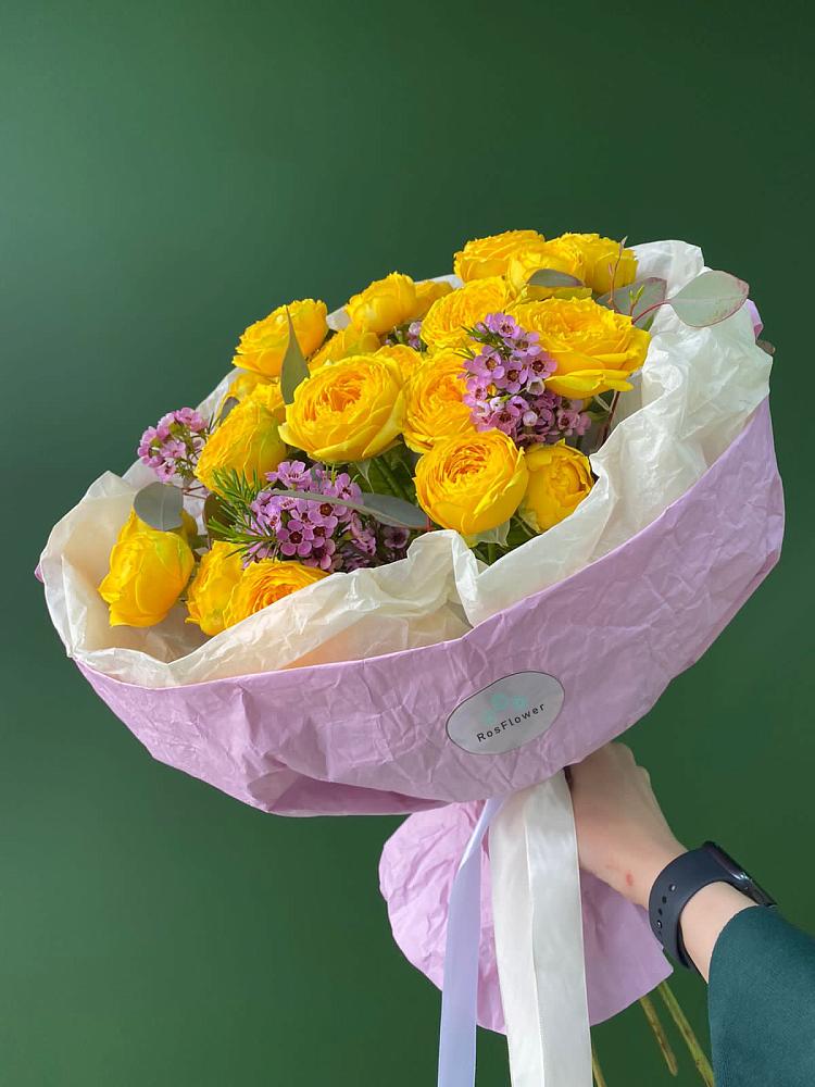 Кустовые желтые розы в Одинцово Букет Кустовые желтые розы в Одинцово
