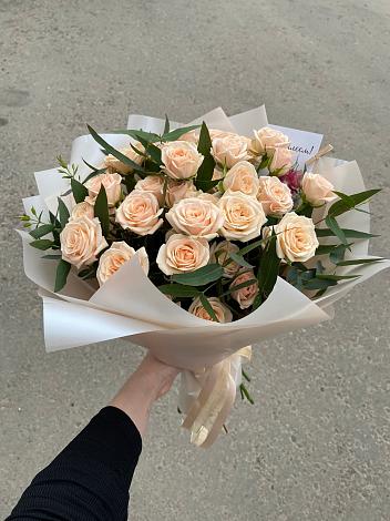 Букет Кремовые розы Латте в Одинцово