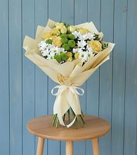 Букет Луч солнца #REPLACE_PRED# Одинцово Букет цветов из:  Хризантемы и Розы #REPLACE_PRED# Одинцово