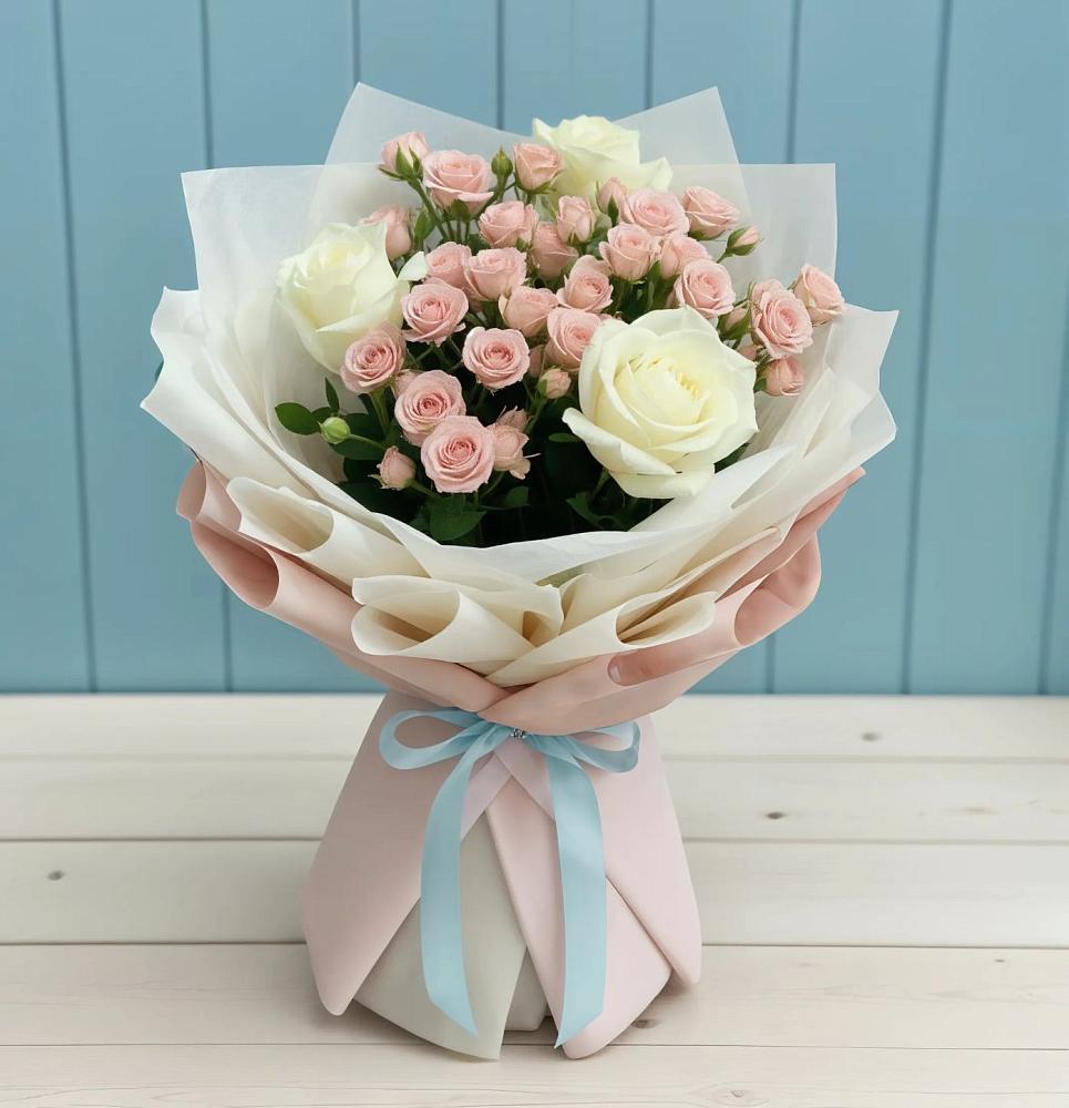 Букет цветов из: Розы в Одинцово